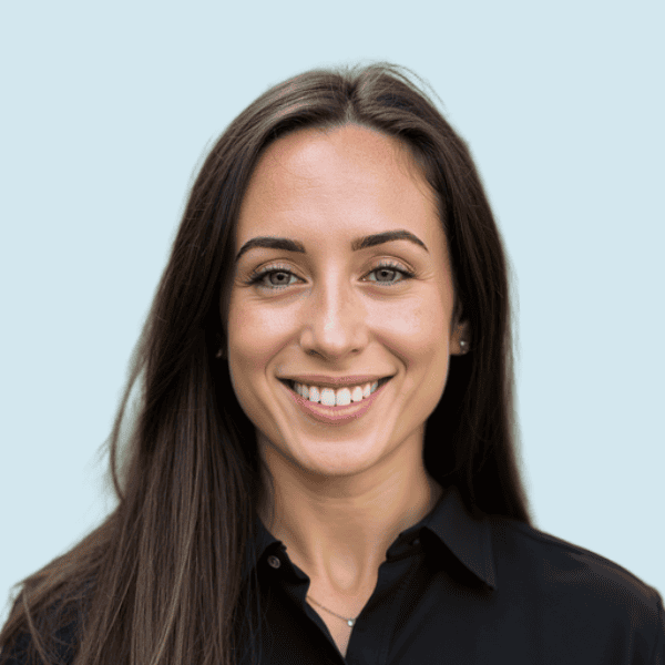 Emily Menichelli-HeadshotPro